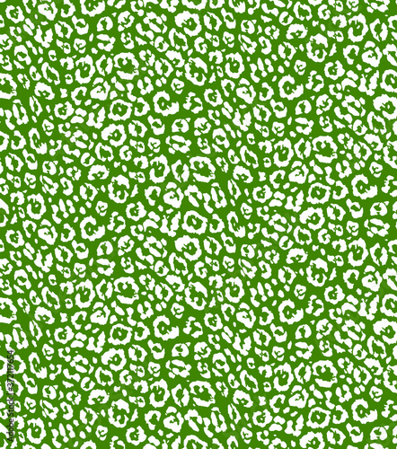 Seamless leopard pattern, animal print.