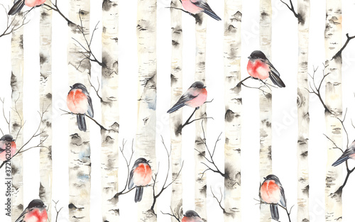 Photo Birch trees with bullfinches birds on branches, watercolor seamless pattern