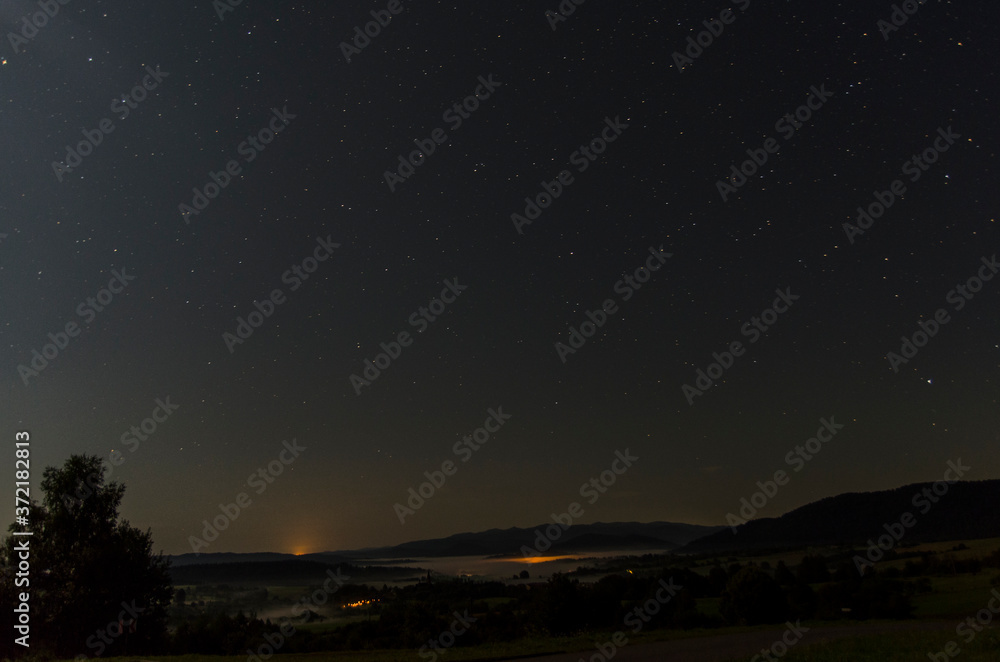 Nocne niebo Bieszczady