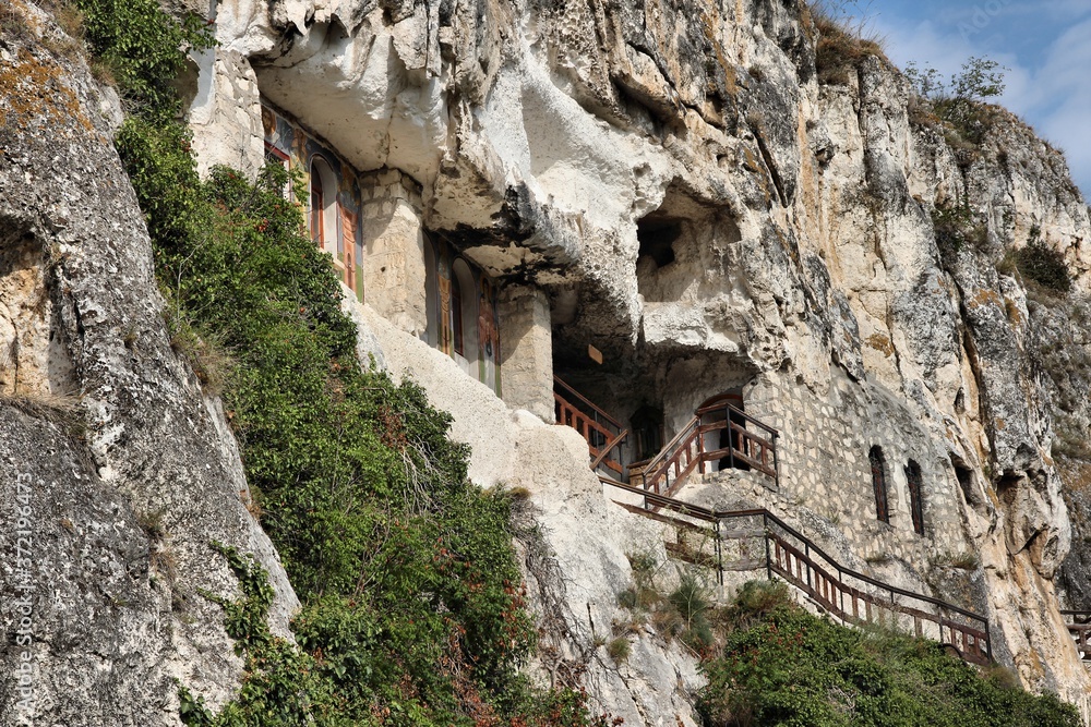 Naklejka premium Bulgaria rock cave church