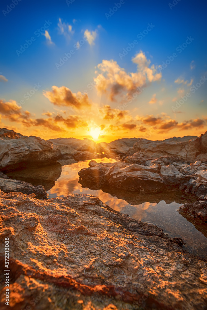 Fototapeta premium Sunrise at sea