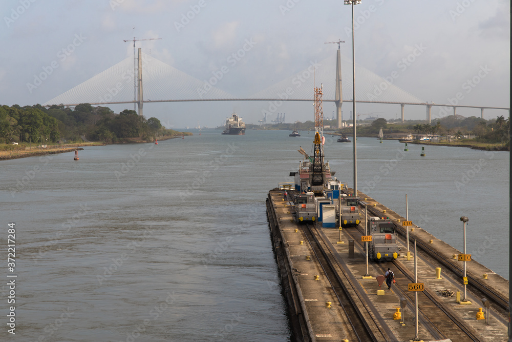 Φωτογραφία Views of the entrance to the old locks of the Panama Canal, Panama