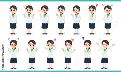 メガネを着た専門職の女性