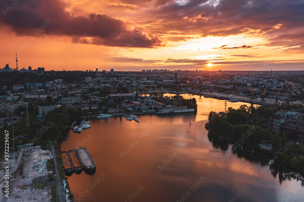 Fototapeta premium Sunset over Dnipro