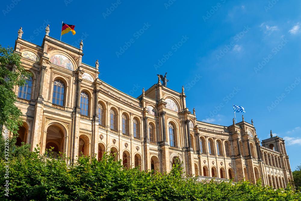Obraz premium München - Bayerischer Landtag - Maximilianeum | Munich | Panorama