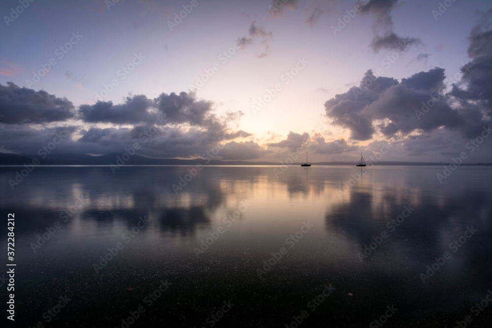 Stunning Sunset in Lago di Bracciano Stunning Sunset in Lago di Bracciano