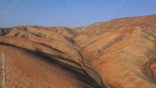 horizon with its mountains colors and shapes