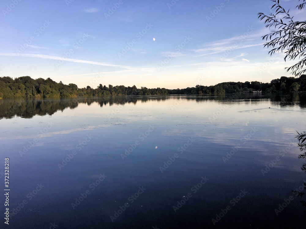 A view of Ellesmere Lake in the evening