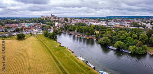 Tableau sur toile Aerial view of the Windsor castle and the river Thames