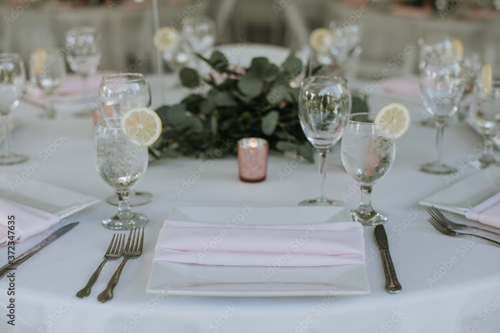 Beautiful Table Setting at Wedding Reception Beautiful Table Setting at Wedding Reception