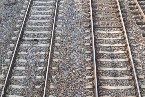 dos vías de tren paralelas al aire libre, rail, vías, ferrocarril, hierro