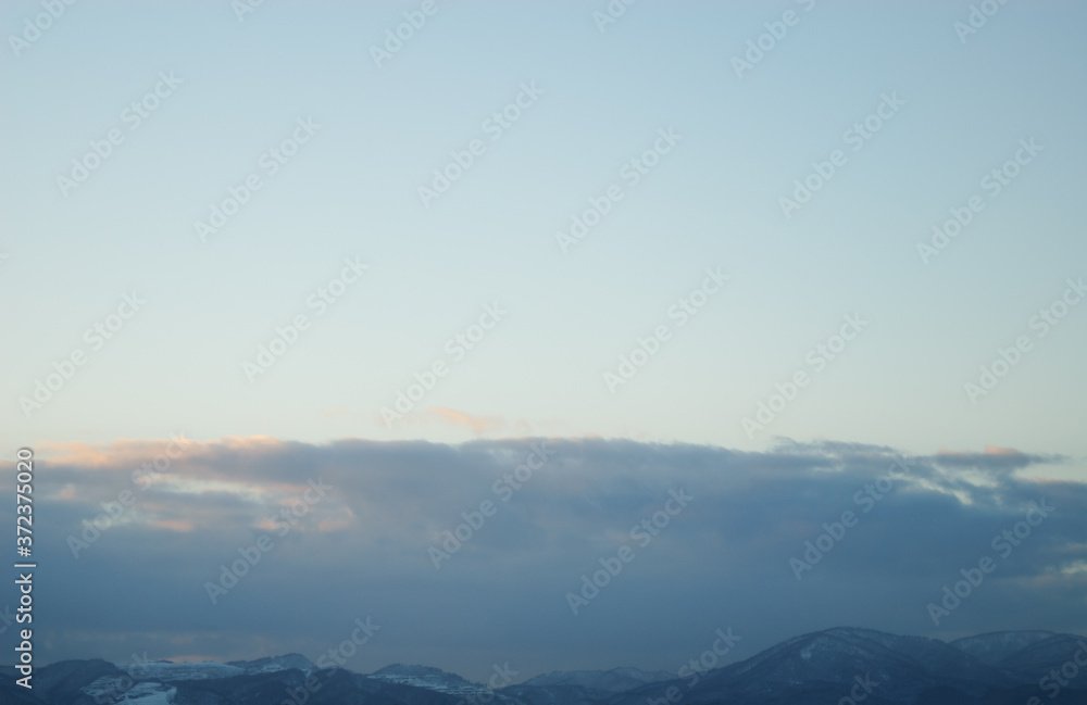 Fototapeta premium 山 空 雲 冬 素材
