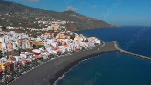 Wallpaper Mural Tracking shot of Santa Cruz de La Palmas shoreside Torontodigital.ca