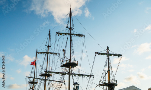 ship masts of black pearl boat