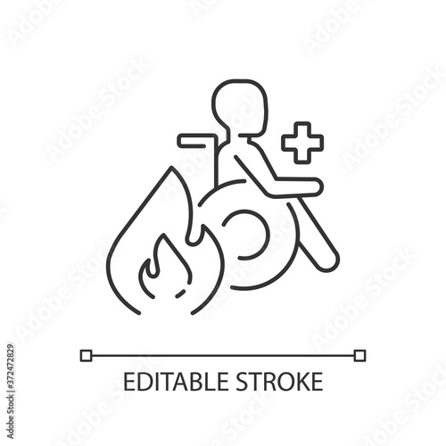 Burn center linear icon. Burn unit. Patient with burns treatment and recovery. Medical healthcare. Thin line customizable illustration. Contour symbol. Vector isolated outline drawing. Editable stroke