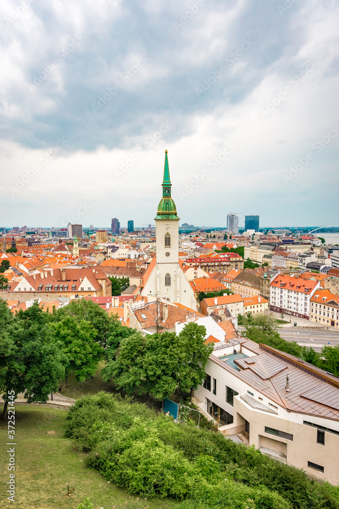 Obraz premium Saint Martin Cathedral in Bratislava, Slovakia.