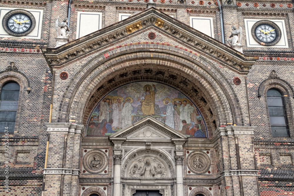 Fototapeta premium Facade of Catholic Church Breitenfeld