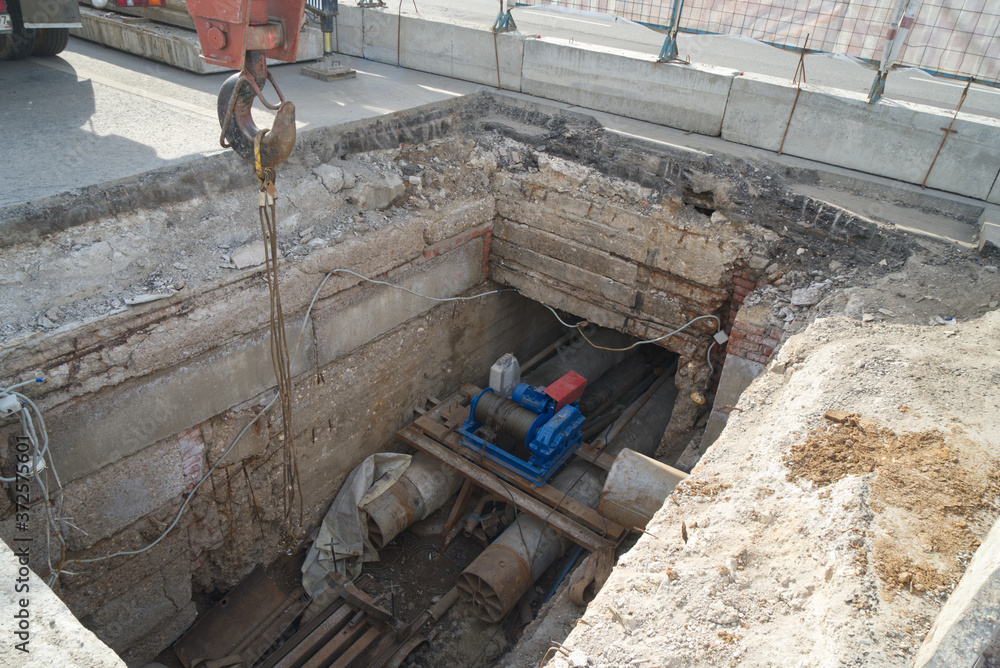 pipe re-laying site, repair work pipe re-laying site, repair work