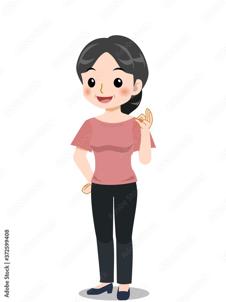 ピンクのTシャツを着た中年の女性