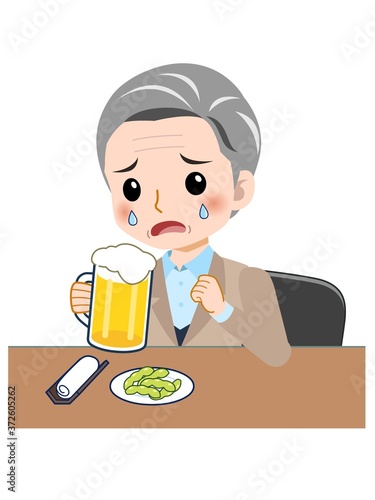 長年働いている事務員