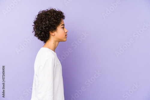 Canvastavla African american little boy isolated gazing left, sideways pose.