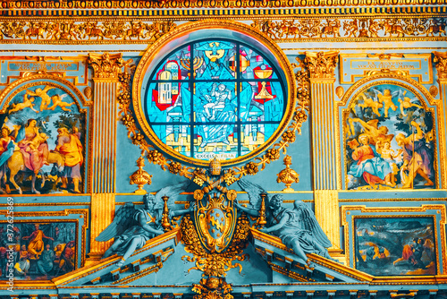 Tableau sur toile ROME, ITALY - MAY 08, 2017 : Inside the Basilica of Santa Maria Maggiore (on Piazza di Santa Maria Maggiore)-is  a Papal major basilica and the largest Catholic Marian church in Rome