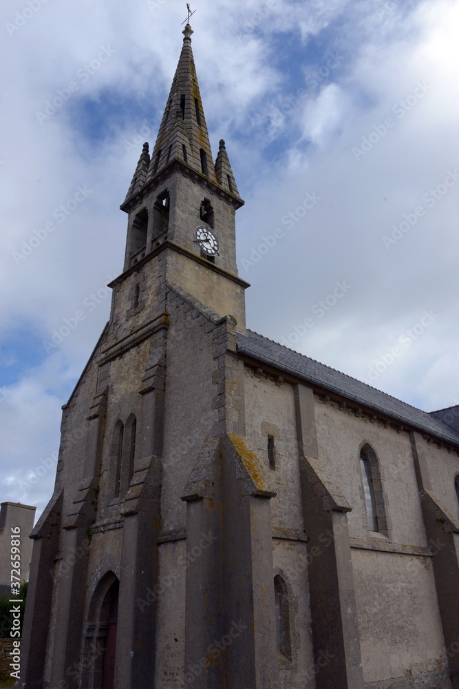 Fototapeta premium Église Saint Ronan sur l'île de Molène en Bretagne
