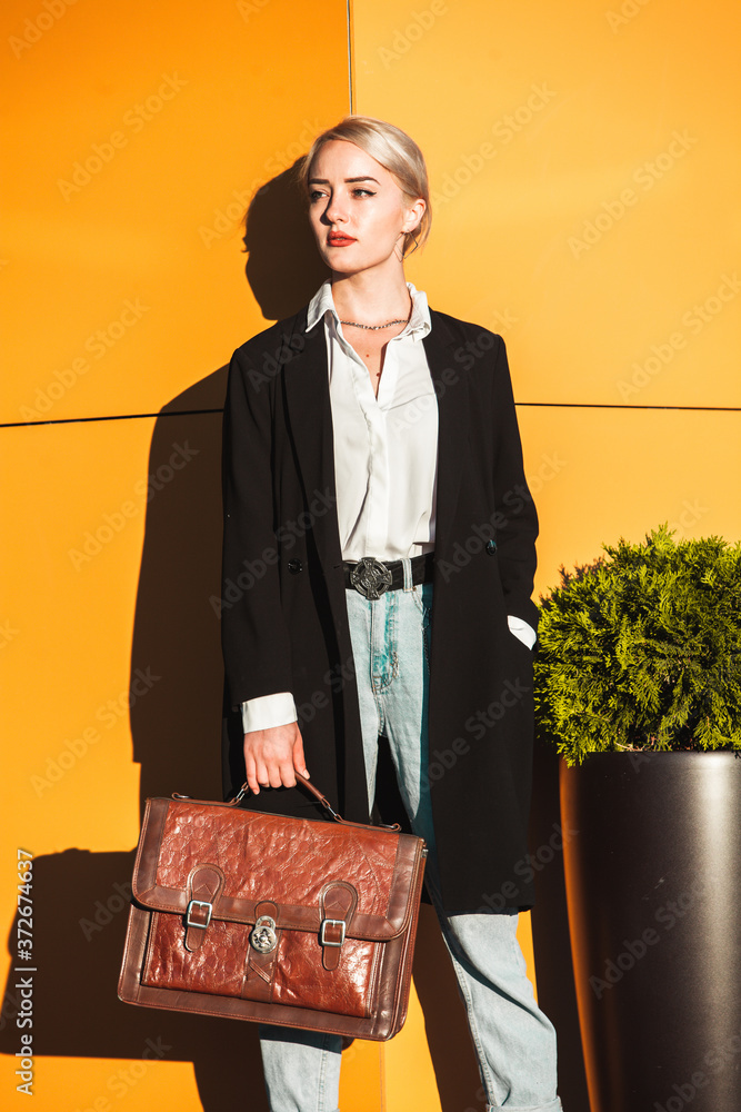 Business sales lady outfit