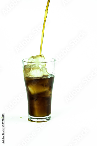 cola with ice