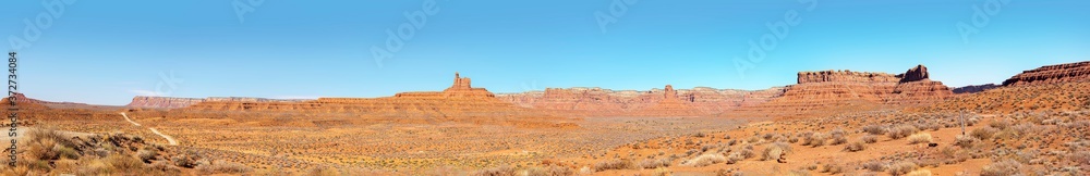 Fototapeta premium Valley of the Gods panoramic