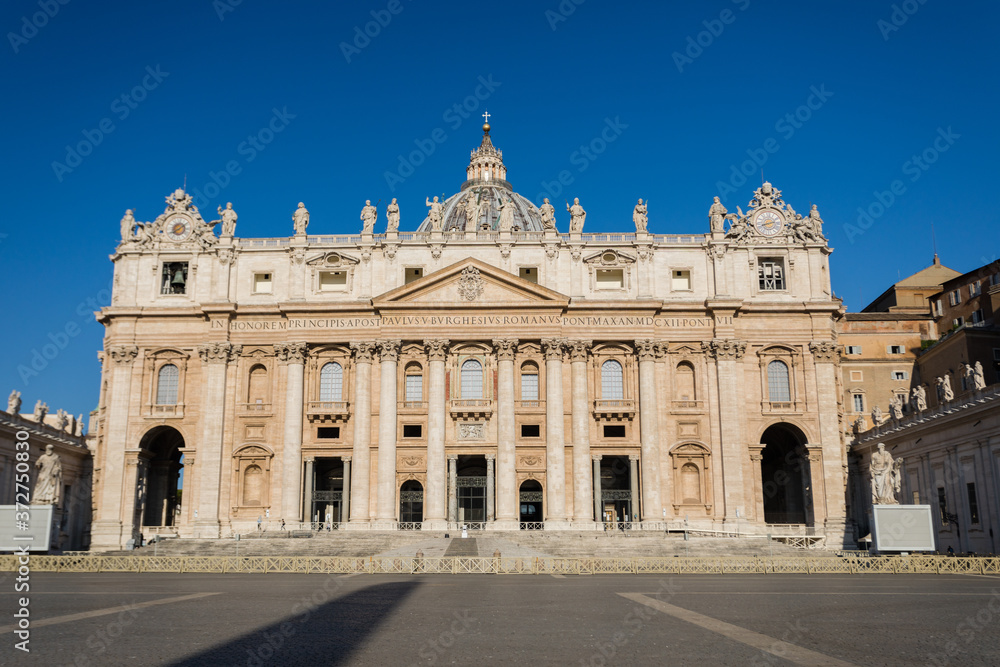 Piazza San Pietro senza persone, Vaticano