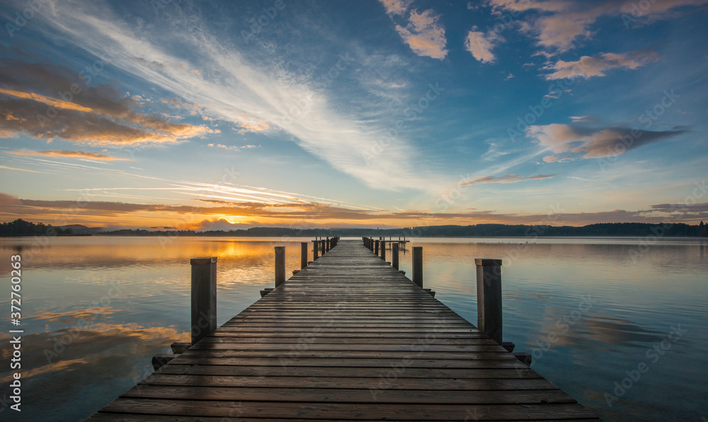 Obraz premium Sonnenaufgang am See