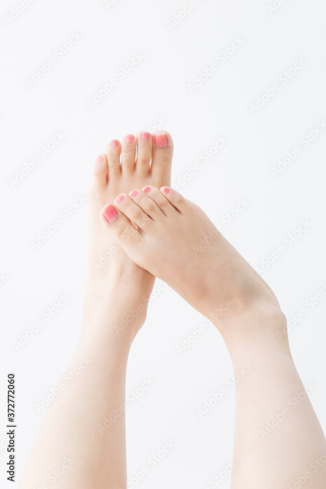 女性の足先 女性の足先