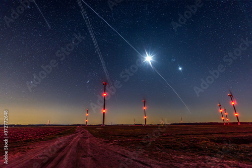 Starlink & ISS photo