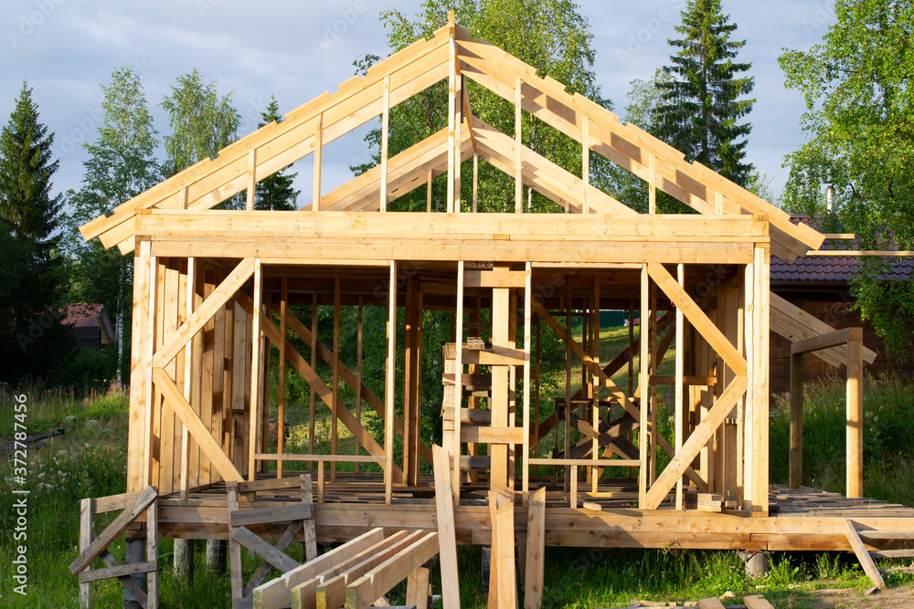 Obraz premium construction of frame houses in russia. energy saving houses. modern tendencies.