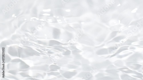 水面に落ちる水滴