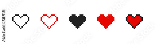 Pixel heart set ison in retro style. Vintage love symbol, 8 bit vector illustration for computer game