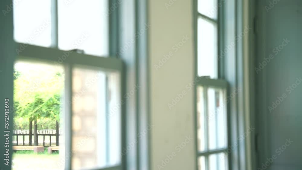 合成 背景用 アウトフォーカス 室内 夏 蝉の音有 合成 背景用 アウトフォーカス 室内 夏 蝉の音有