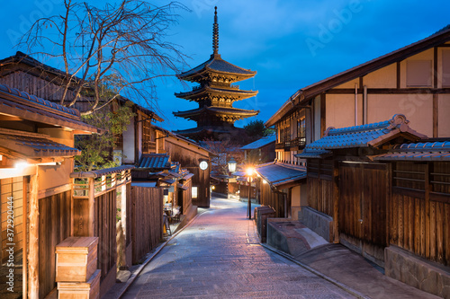 Yasaka Pagoda at night in the old town district of Kyoto, Japan