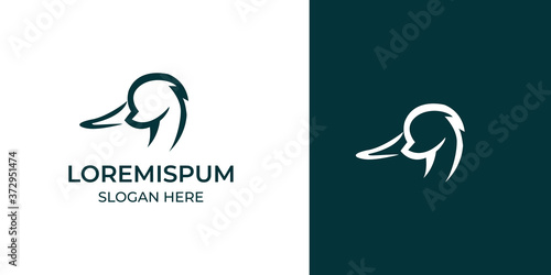 Duck Logo design vector template Linear style. Luxury line art icon. Outline Swan Bird Logotype Jewelry Fashion concept.cool duck sea restaurant logos ,line art vintage minimalist logo design 9