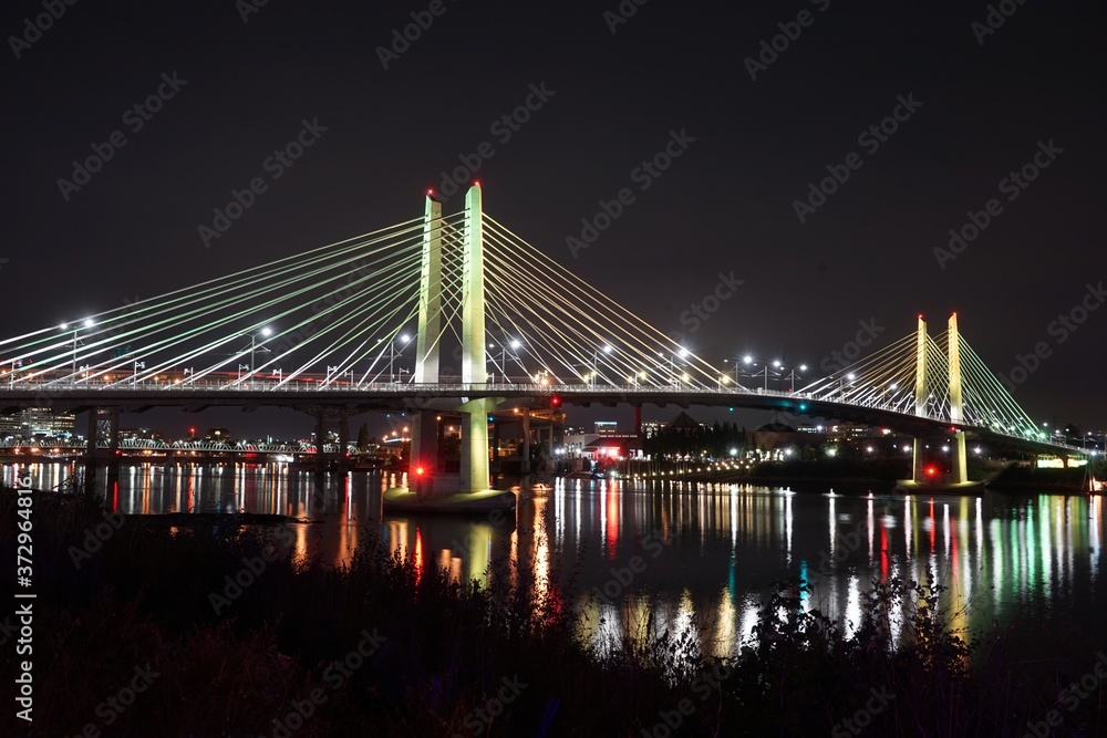Obraz premium bridge at night