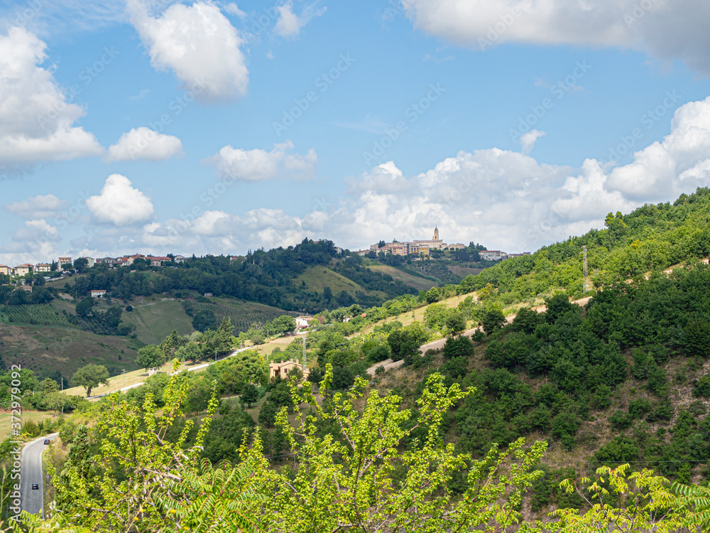 Castreccioni-Cingoli, en la provincia de Macerata, Italia, verano de 2019
