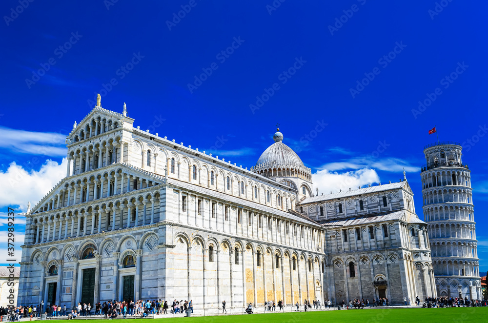 Piazza del Duomo grassy expanse that's home to the landmark grand marble-striped Pisa Cathedral (Cattedrale di Pisa) and Leaning Tower of Pisa
(Torre di Pisa)