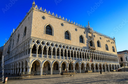 Doge's Palace (Palazzo Ducale).Ornate Gothic palace buildings hosting exhibitions with duke's rooms, prison & armoury tours.Venice.Italy