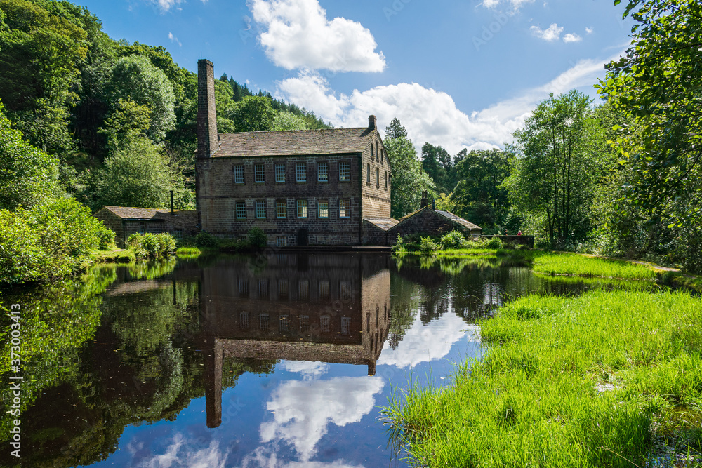 Fototapeta premium Gibson Mill in West Yorkshire