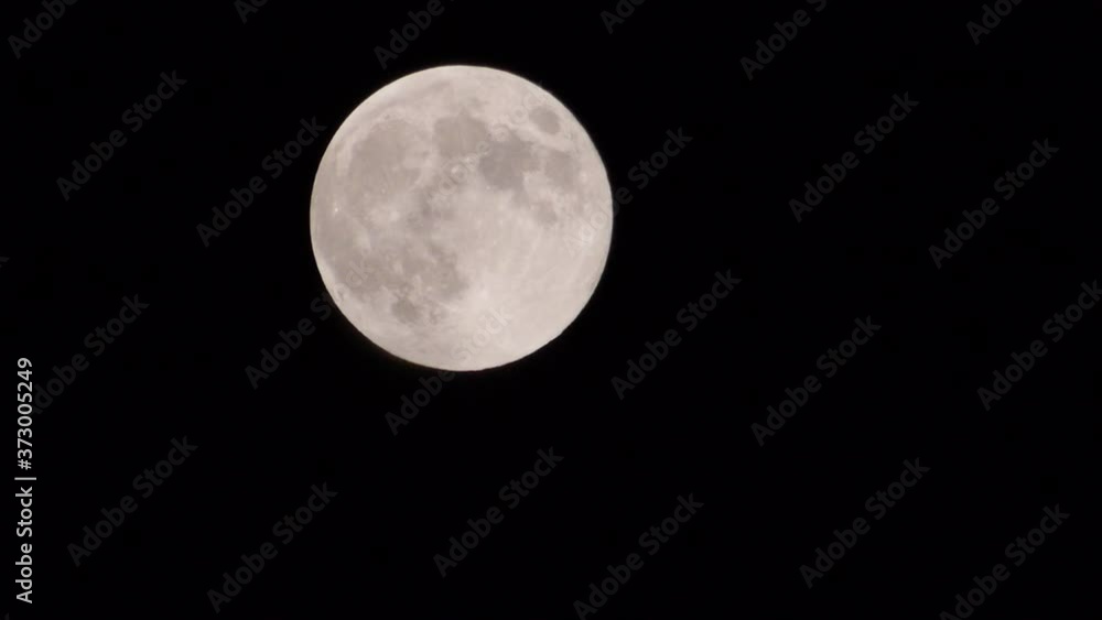MS Moon against a night sky (left) MS Moon against a night sky (left)