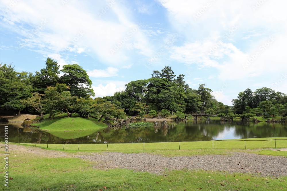 Fototapeta premium 彦根城と玄宮園