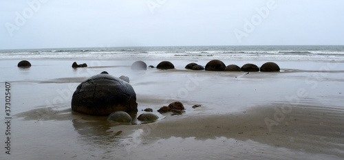 Fotografie, Obraz Moeraki boulders New Zealand