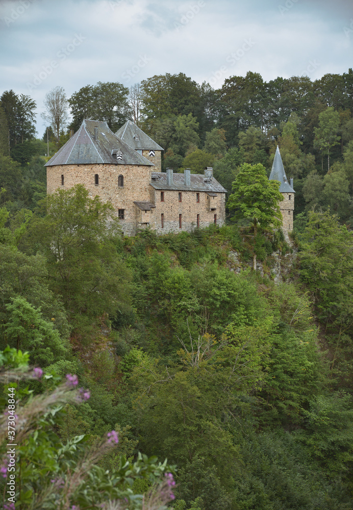 Burg Reinhardstein in Belgien in der Eifel