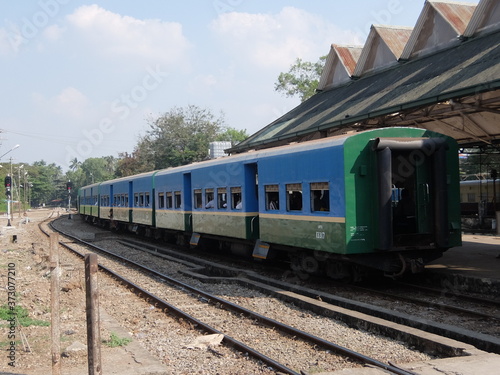 ミャンマーの鉄道車両